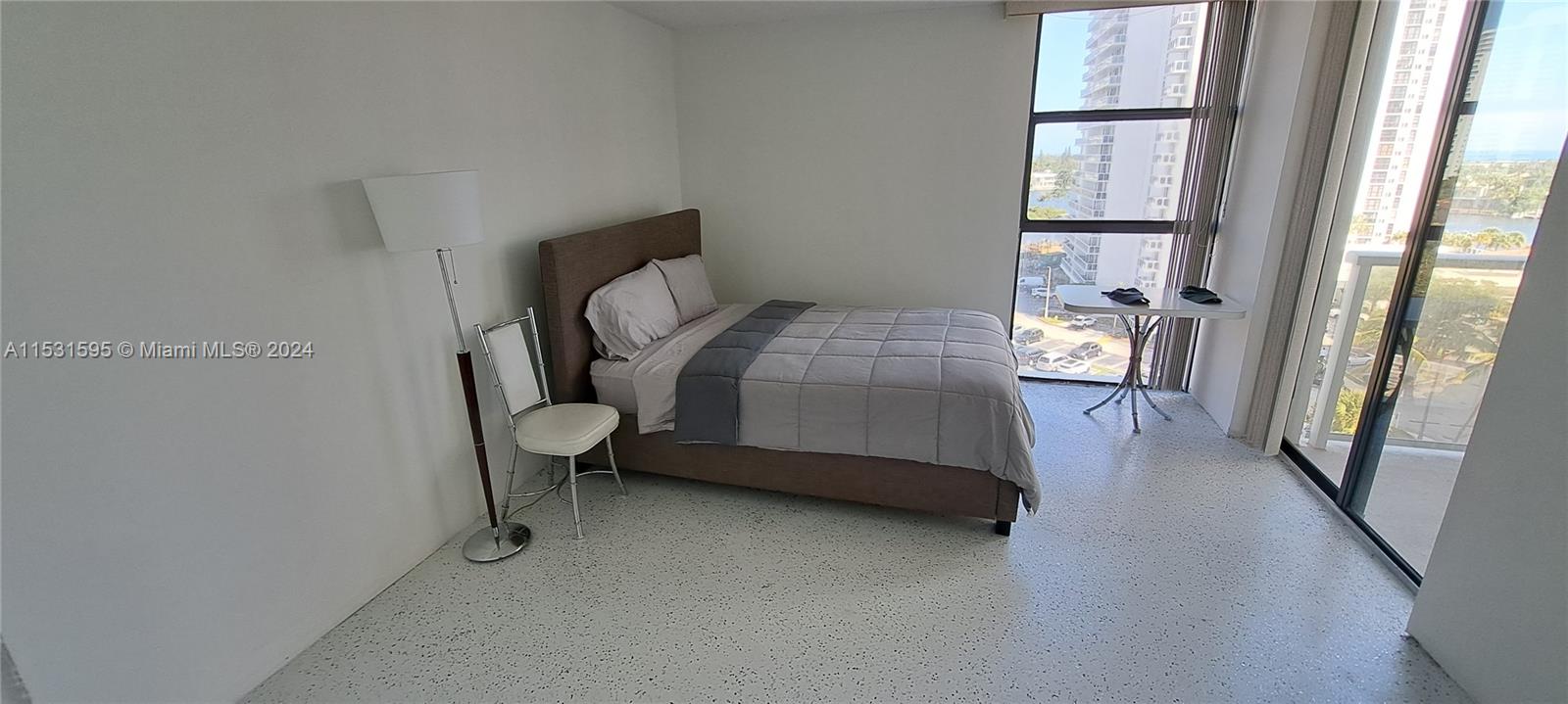 FLAMENCO CONDO - TOWER I - Residential Lease