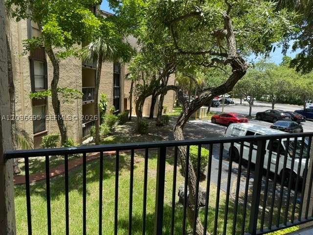 PROMENADE AT KENDALE LAKE - Residential