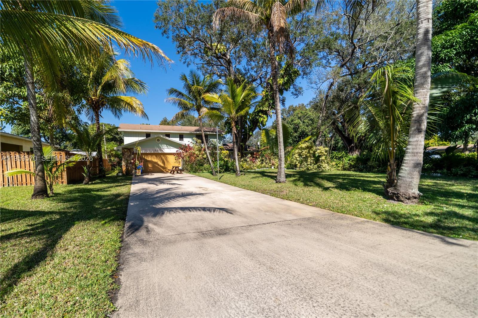 MIAMI GARDENS ESTATES SEC - Residential