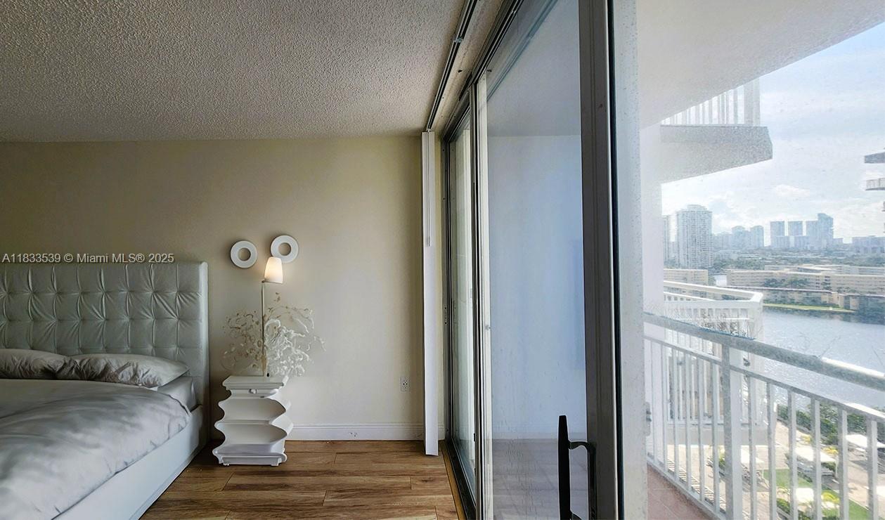 DEL PRADO MARINA - Residential