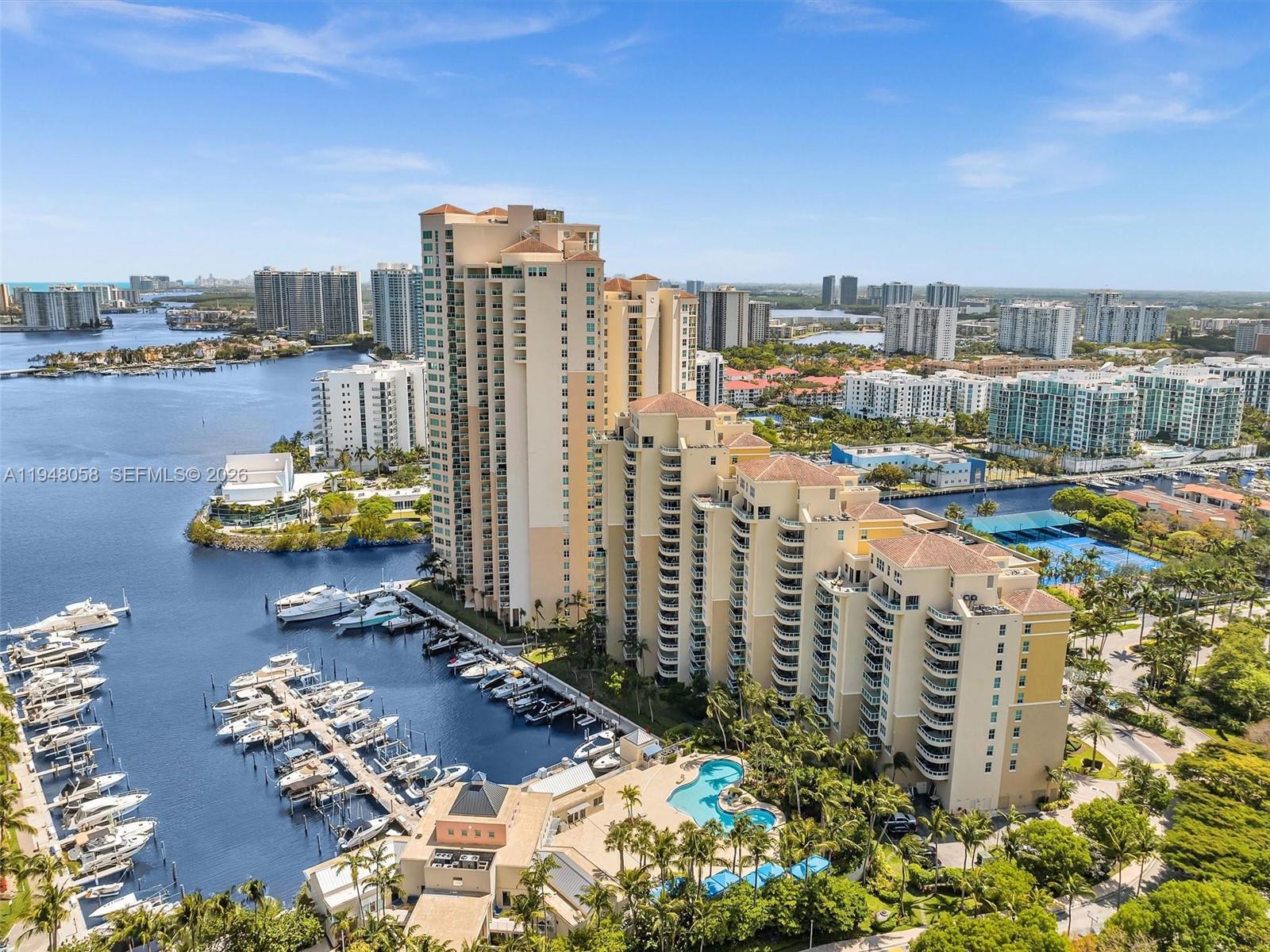 AVENTURA MARINA CONDO NUM - Residential