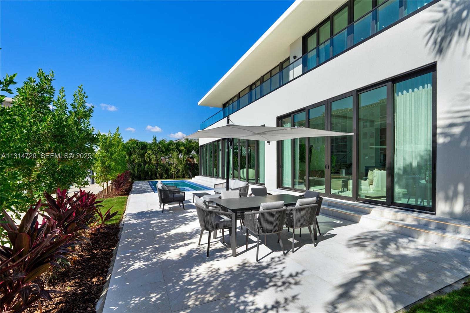 EASTERN SHORES - Residential