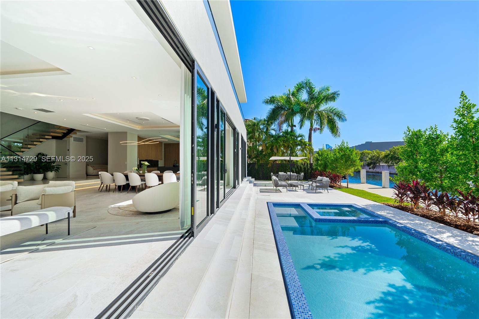 EASTERN SHORES - Residential