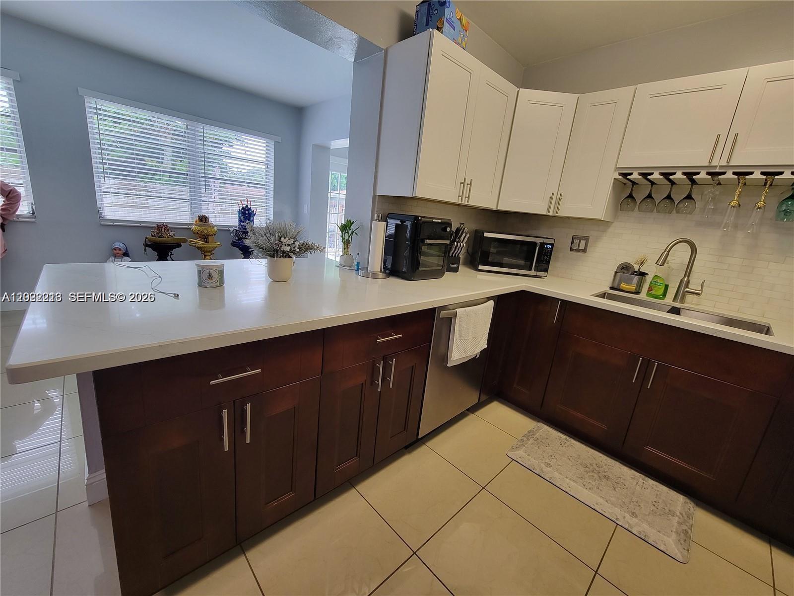 PEMBROKE PINES NO 3 - Residential