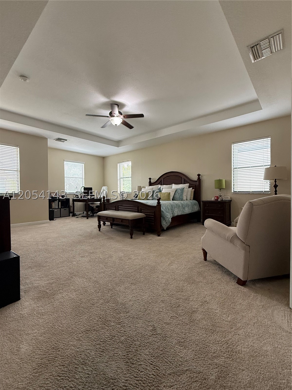 SILVER PALM EAST SEC TWO - Residential Lease