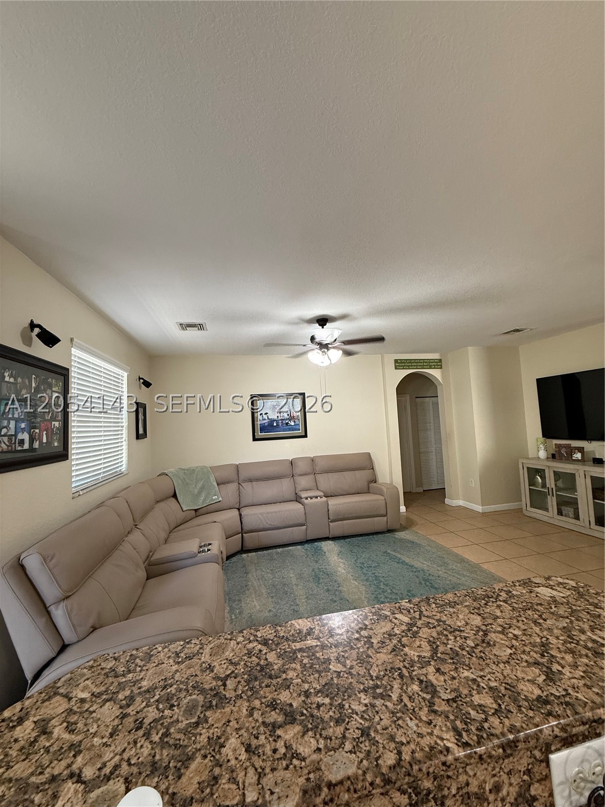 SILVER PALM EAST SEC TWO - Residential Lease