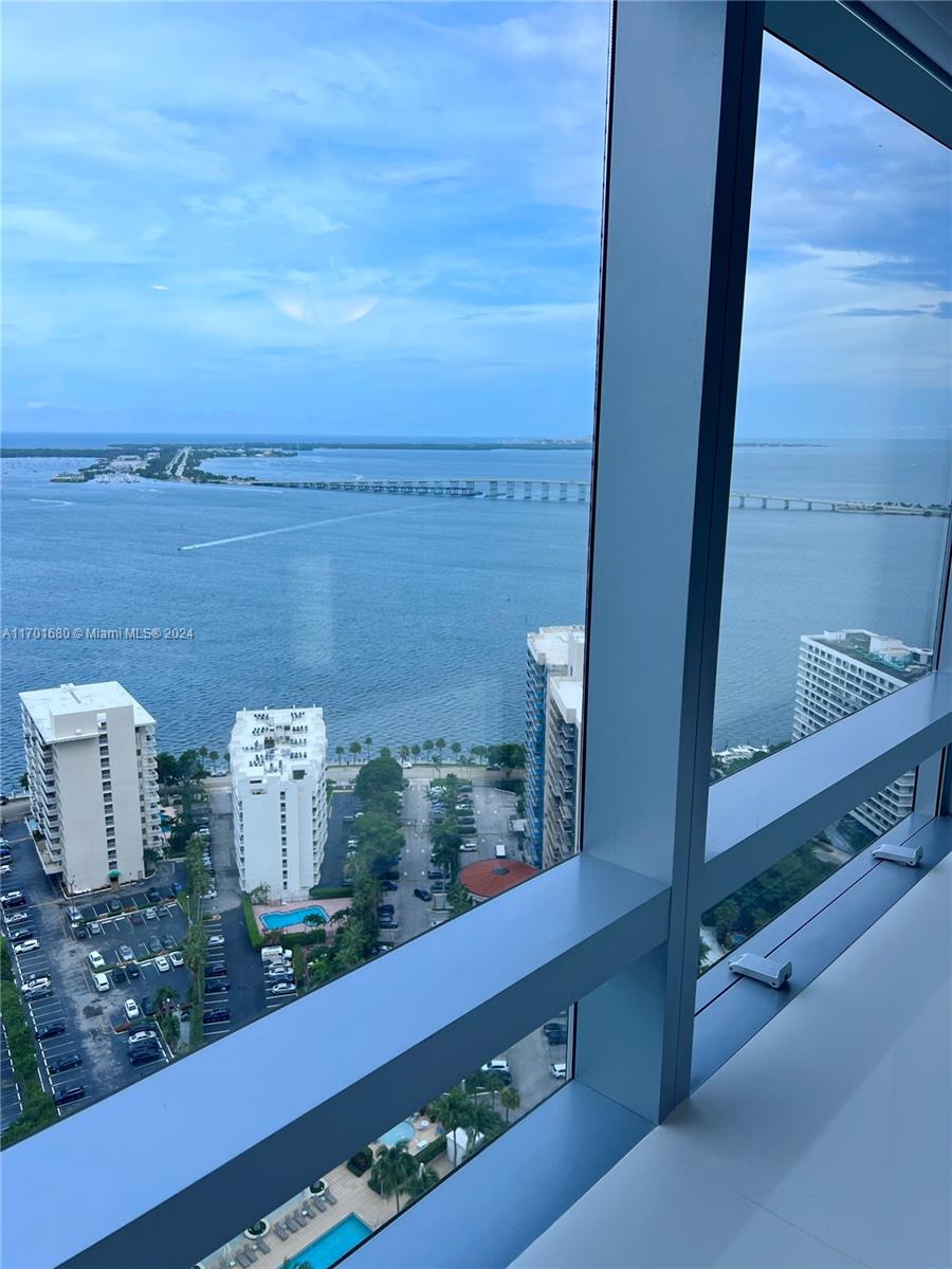 MILLENNIUM TOWER CONDOMIN - Residential