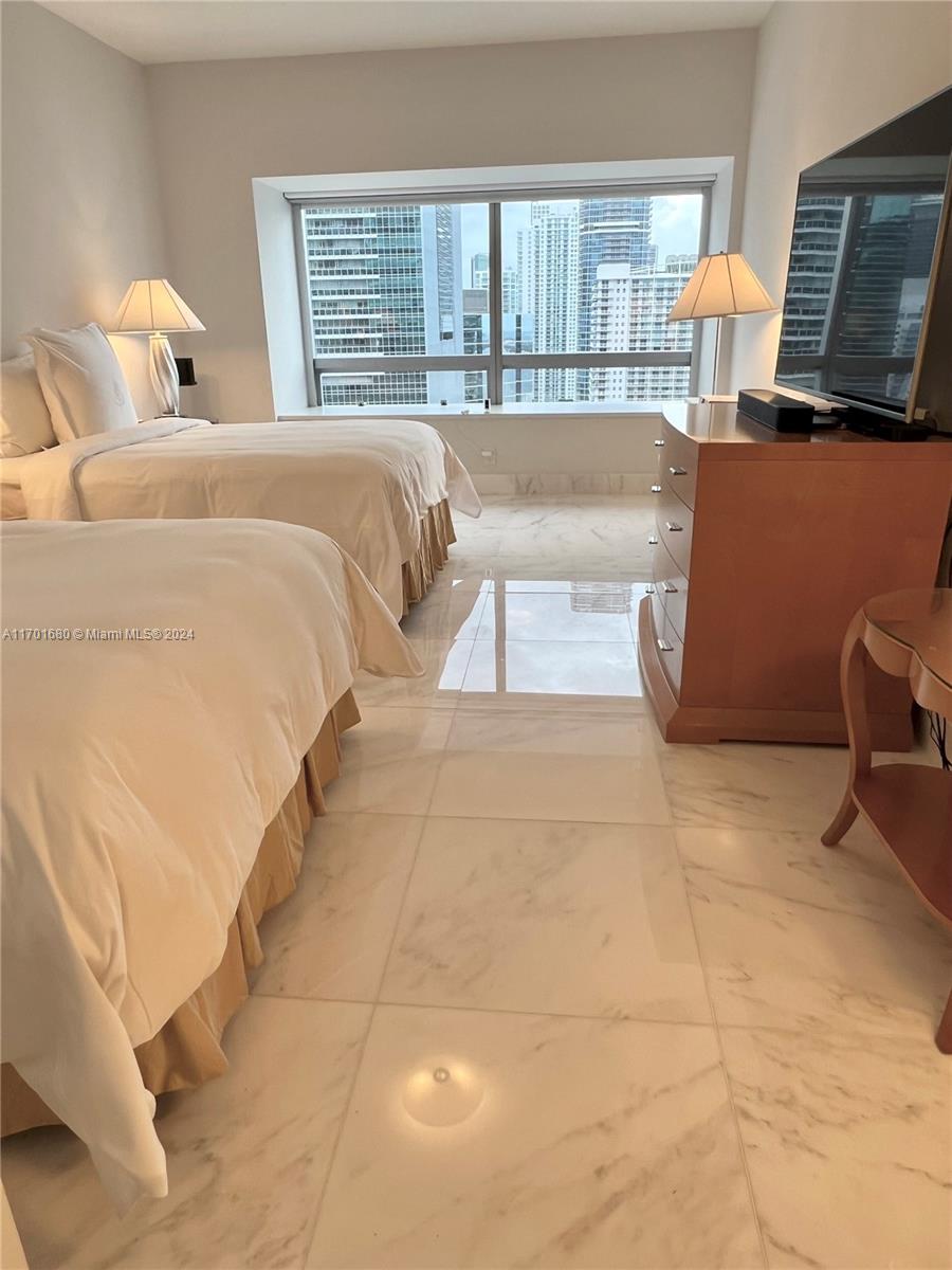 MILLENNIUM TOWER CONDOMIN - Residential