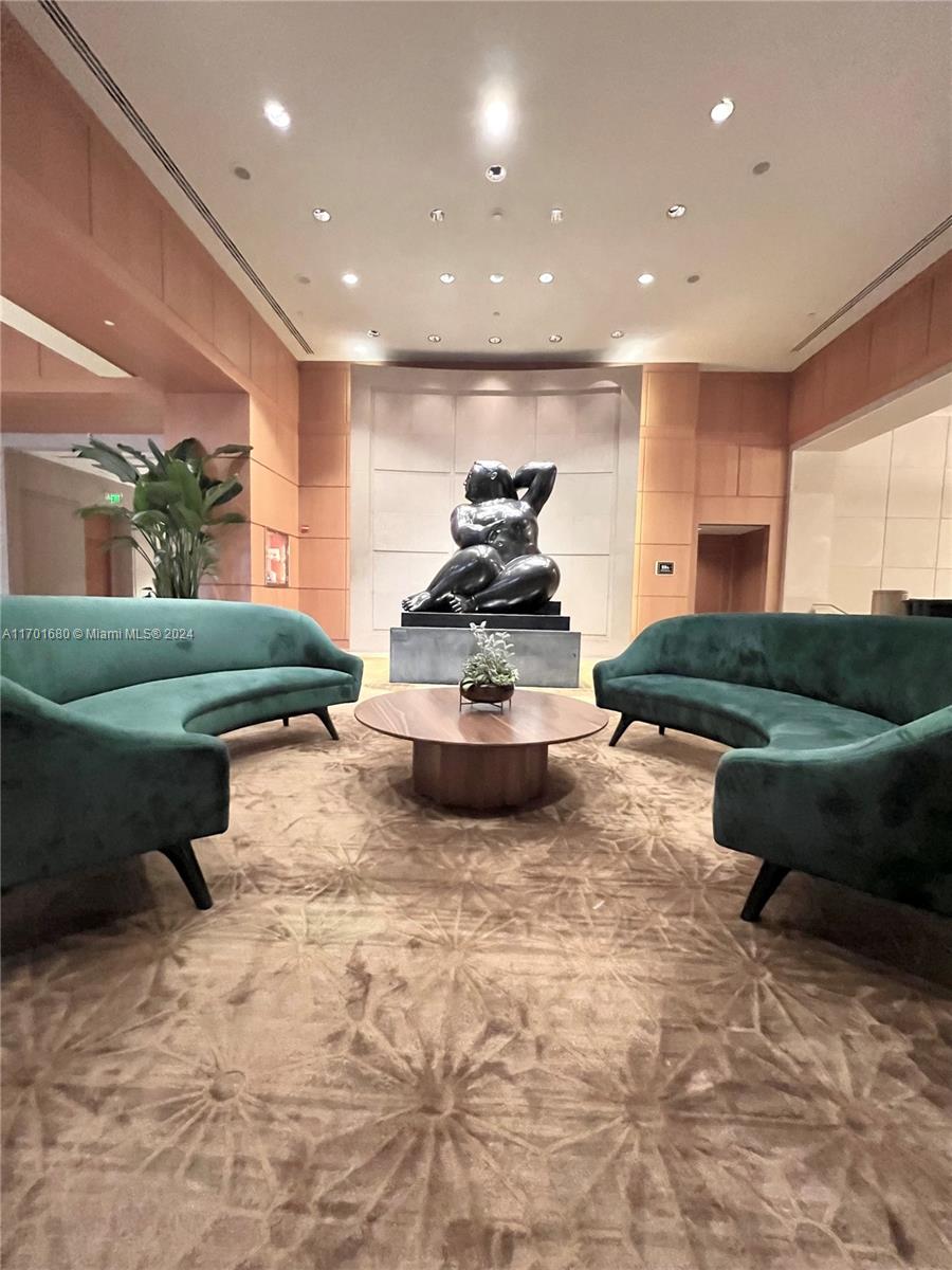 MILLENNIUM TOWER CONDOMIN - Residential