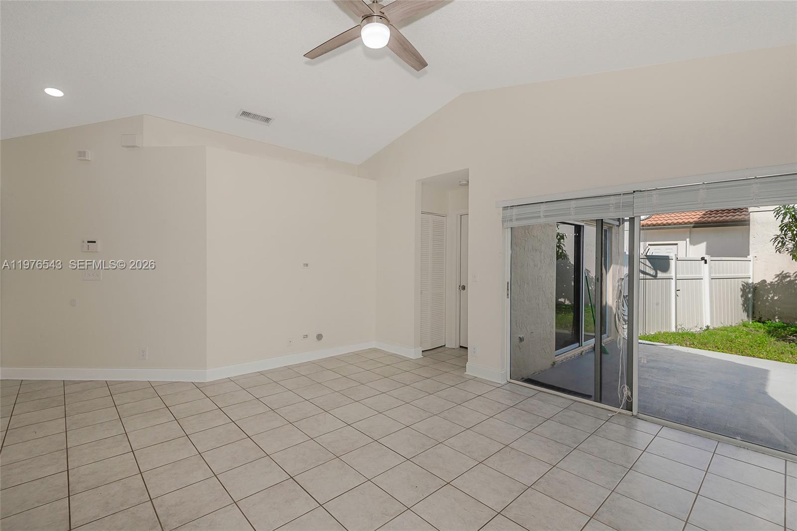 SILVER LAKES PHASE II REP - Residential Lease