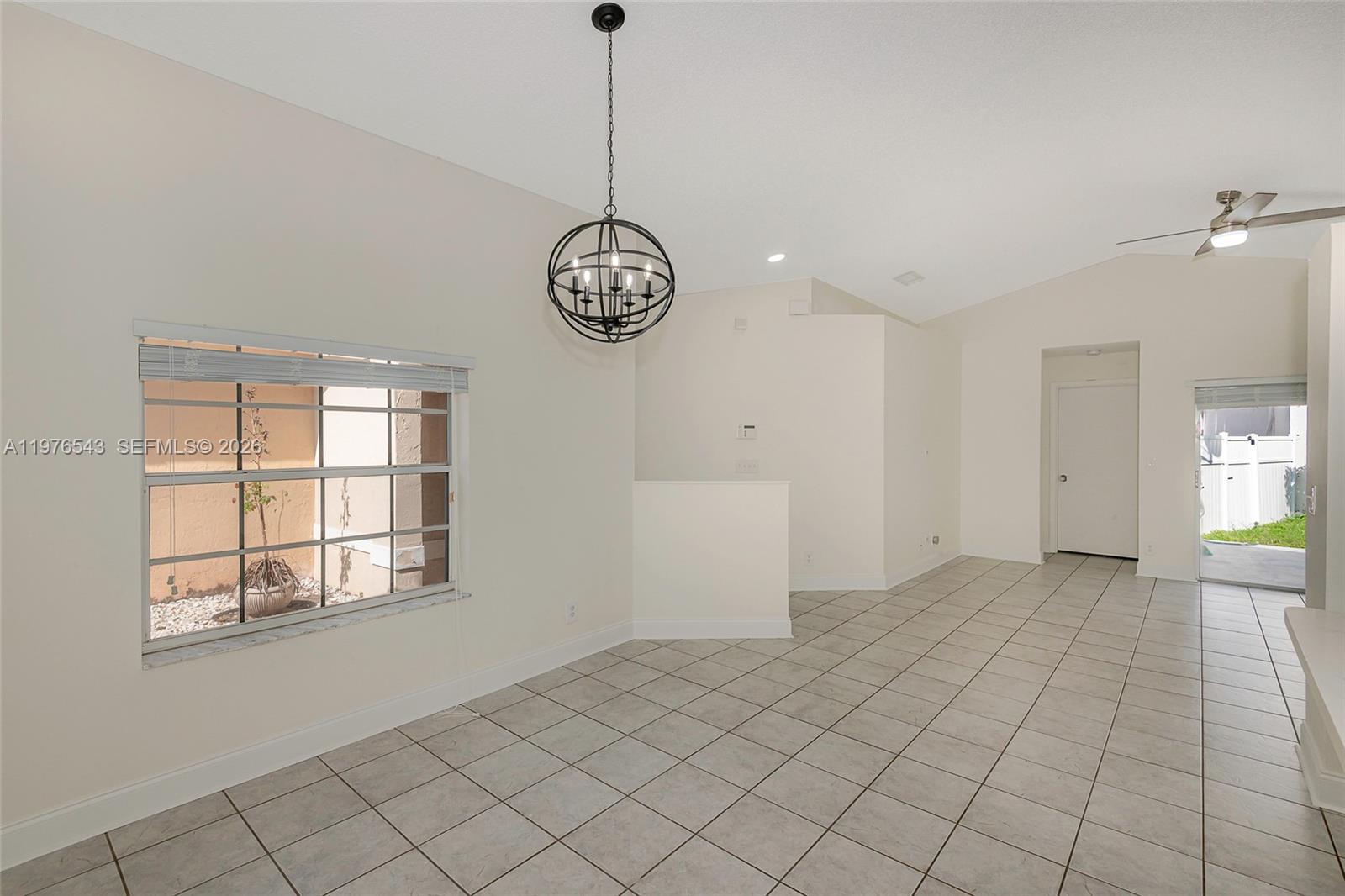 SILVER LAKES PHASE II REP - Residential Lease