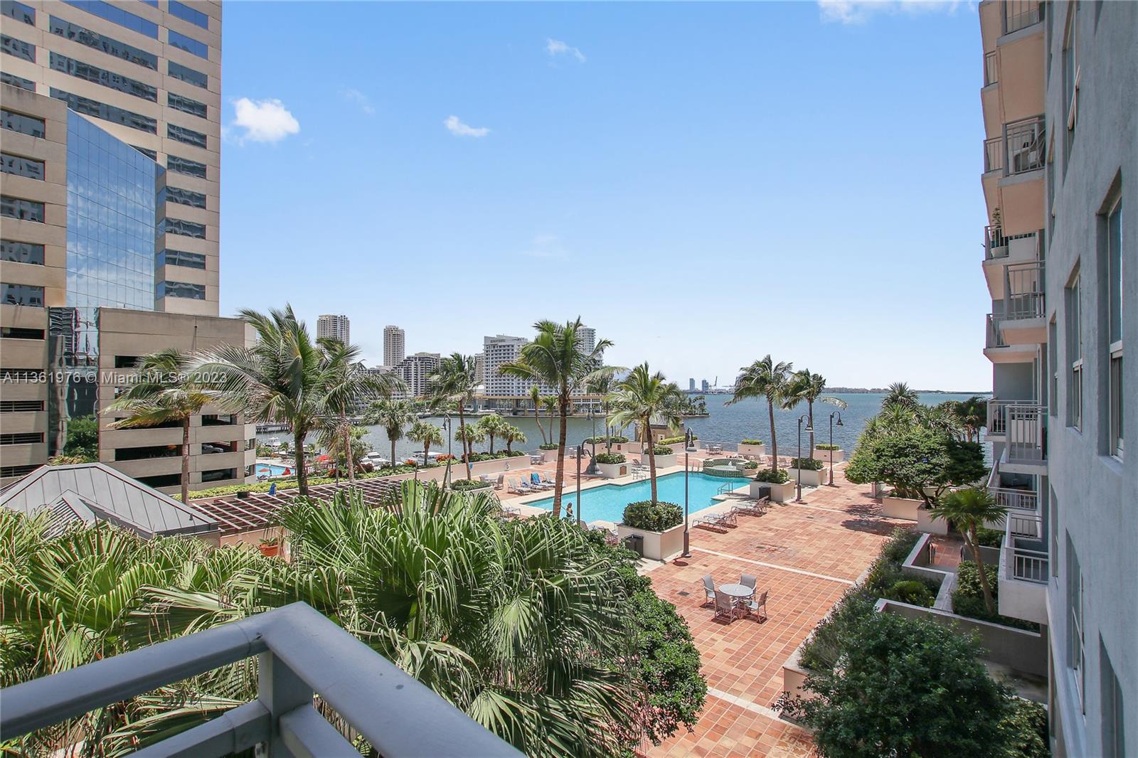 Yacht Club Brickell - Residential Lease