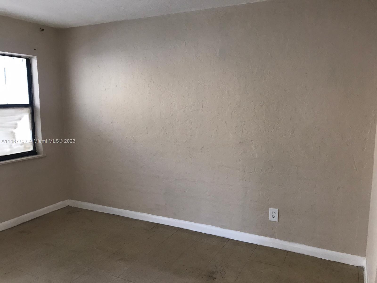 SOSTS SUB - Residential Lease