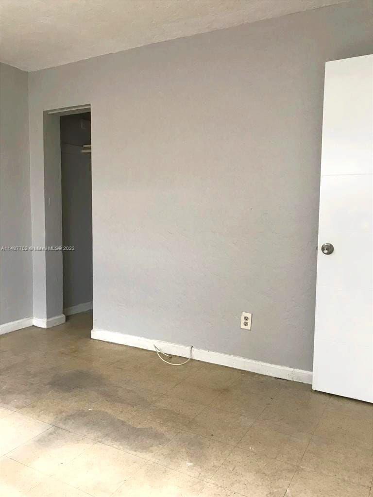 SOSTS SUB - Residential Lease