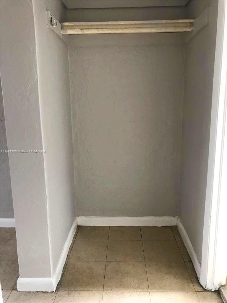 SOSTS SUB - Residential Lease