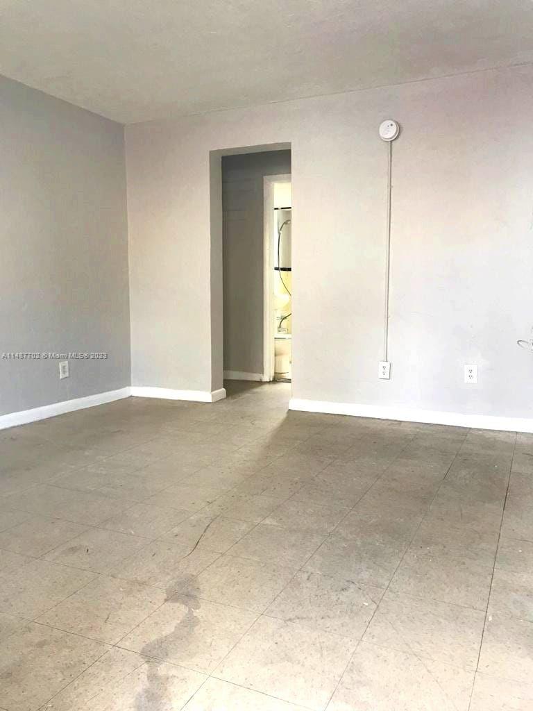 SOSTS SUB - Residential Lease