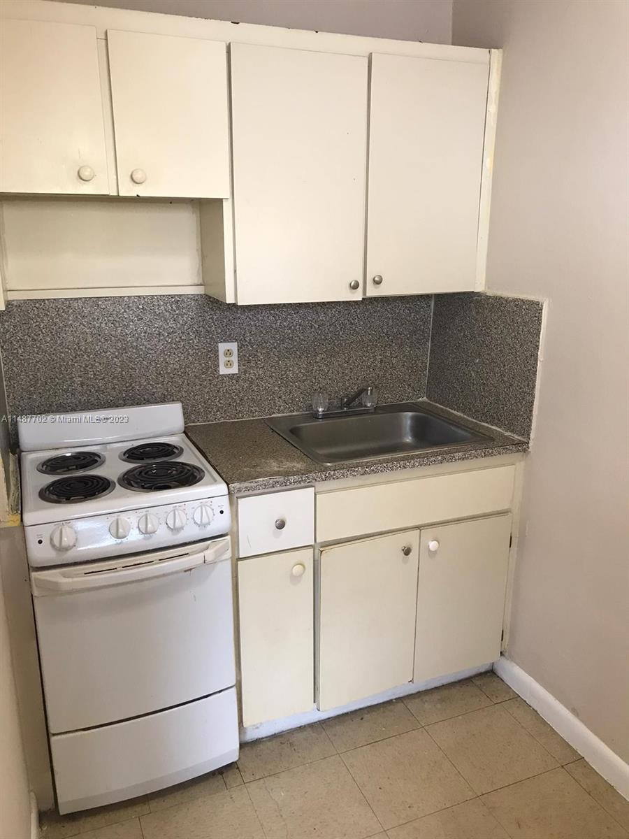 SOSTS SUB - Residential Lease