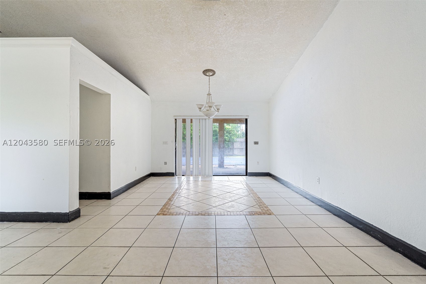 THE CEDARS ESTATES - Residential