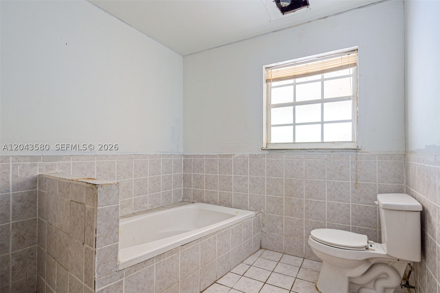 THE CEDARS ESTATES - Residential