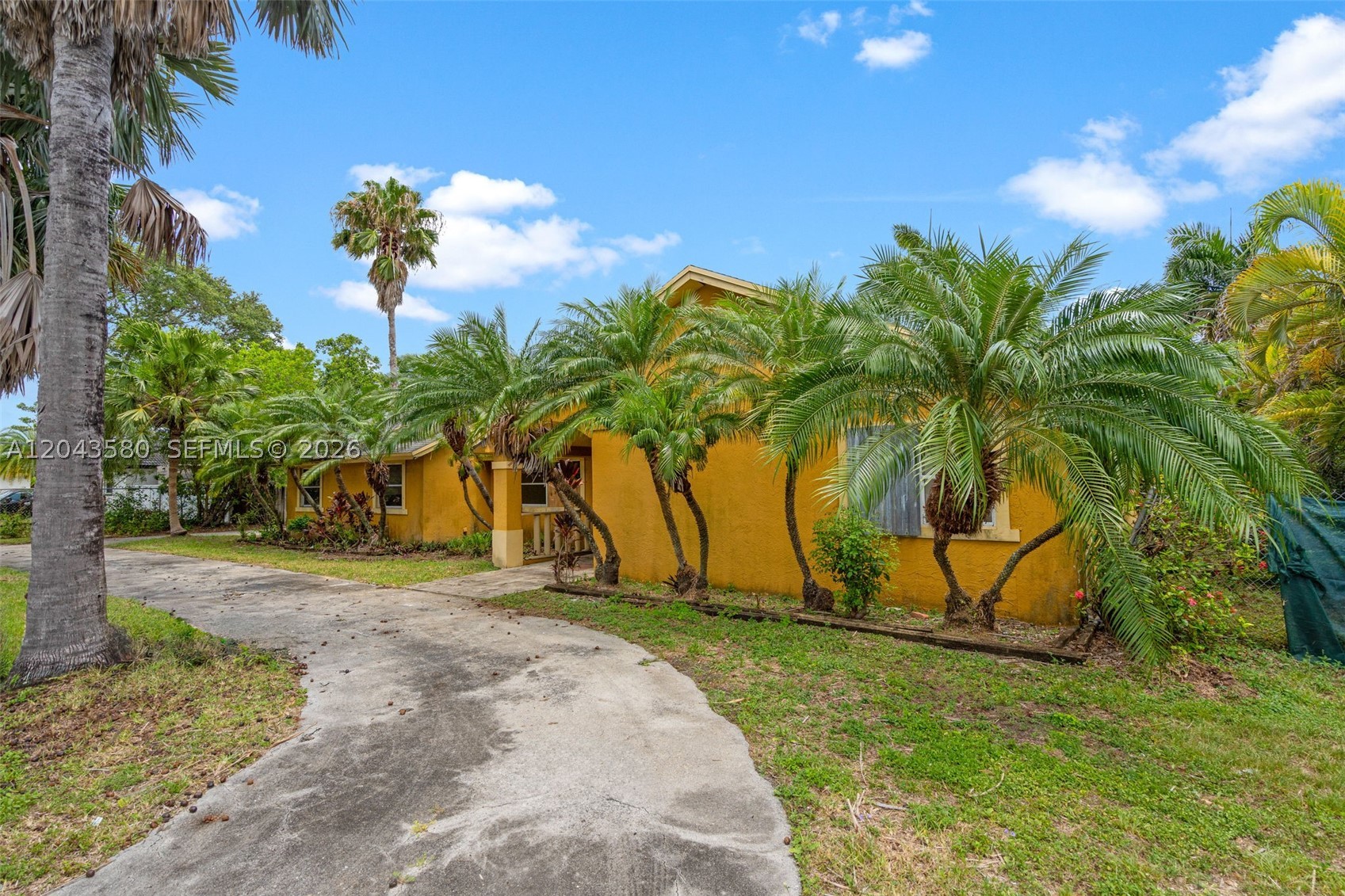 THE CEDARS ESTATES - Residential