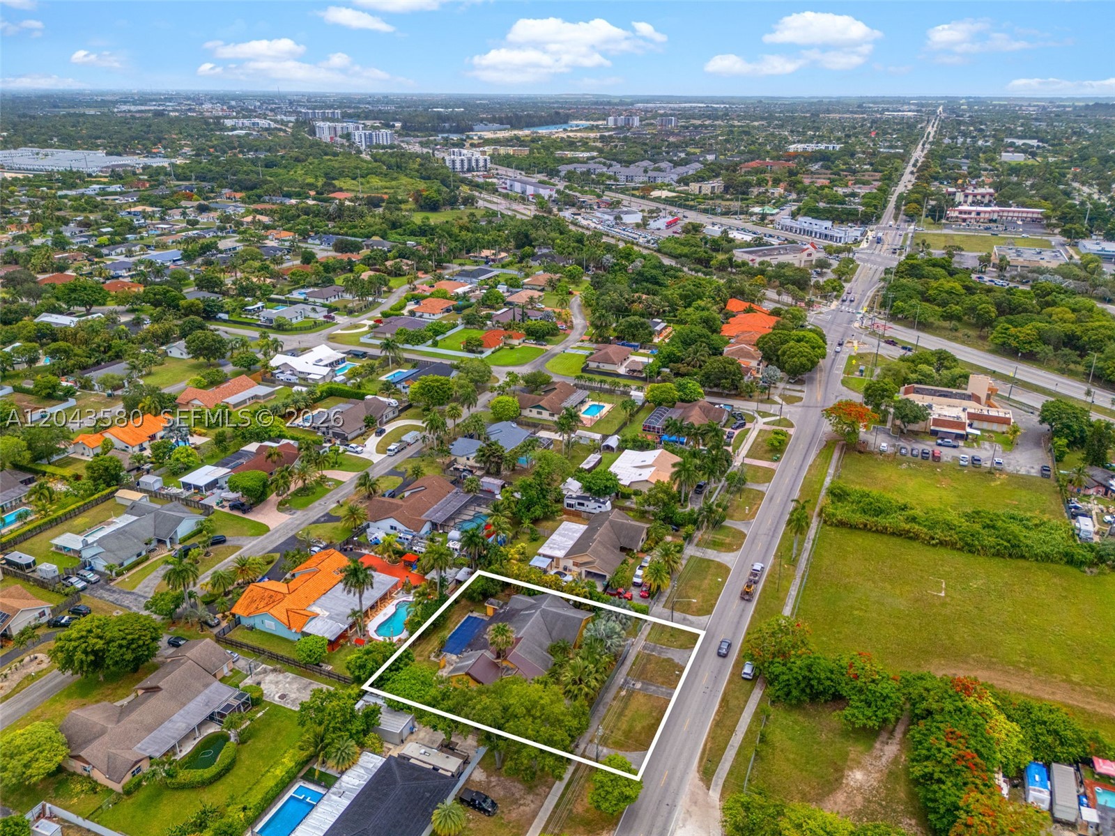 THE CEDARS ESTATES - Residential