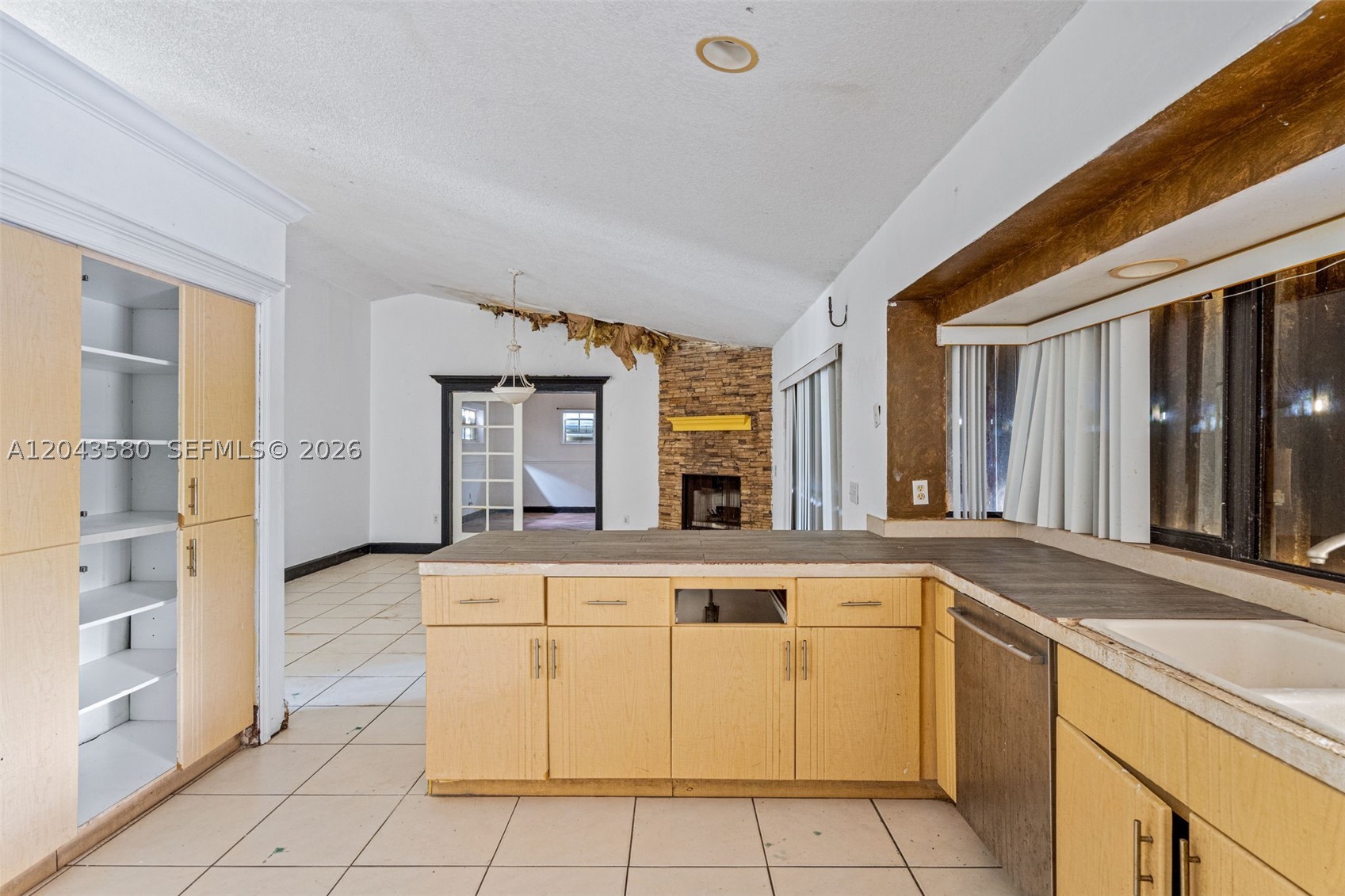 THE CEDARS ESTATES - Residential