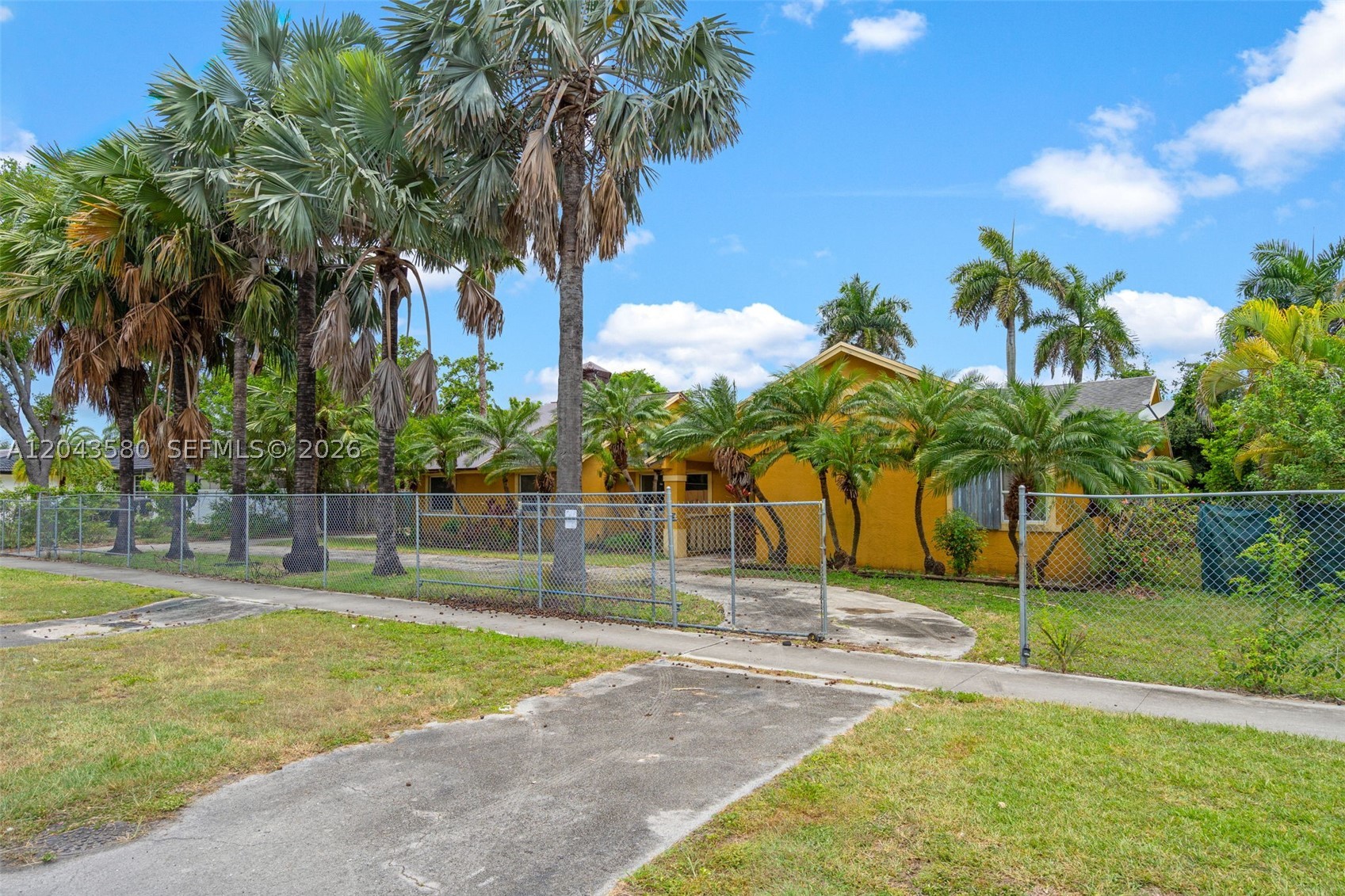 THE CEDARS ESTATES - Residential