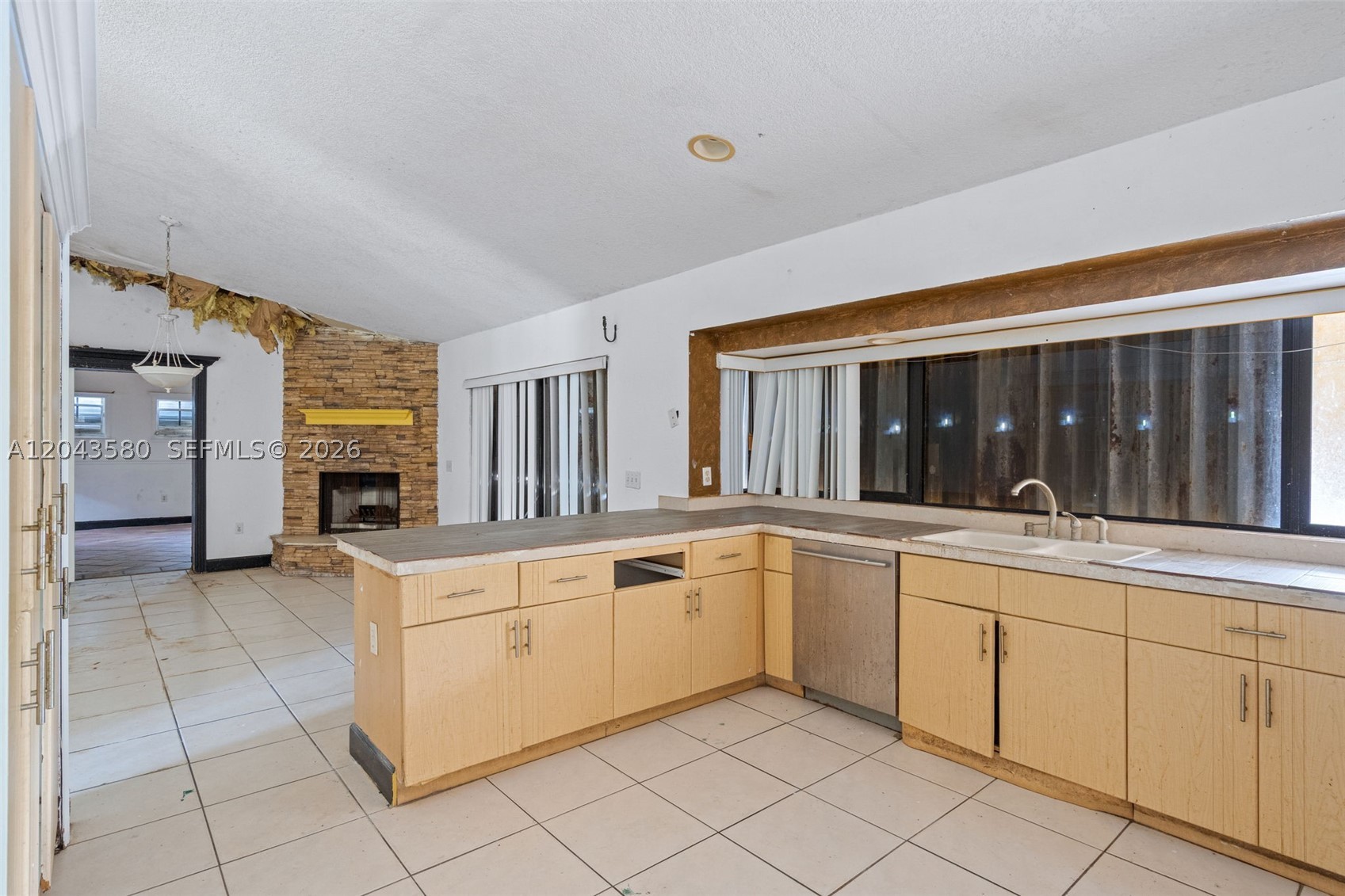 THE CEDARS ESTATES - Residential