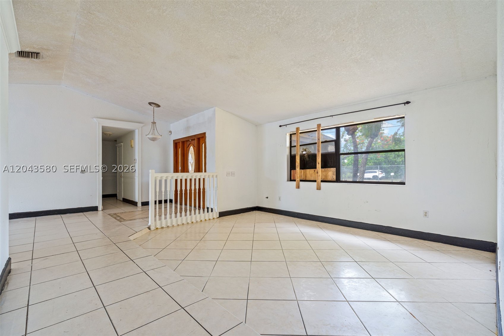 THE CEDARS ESTATES - Residential