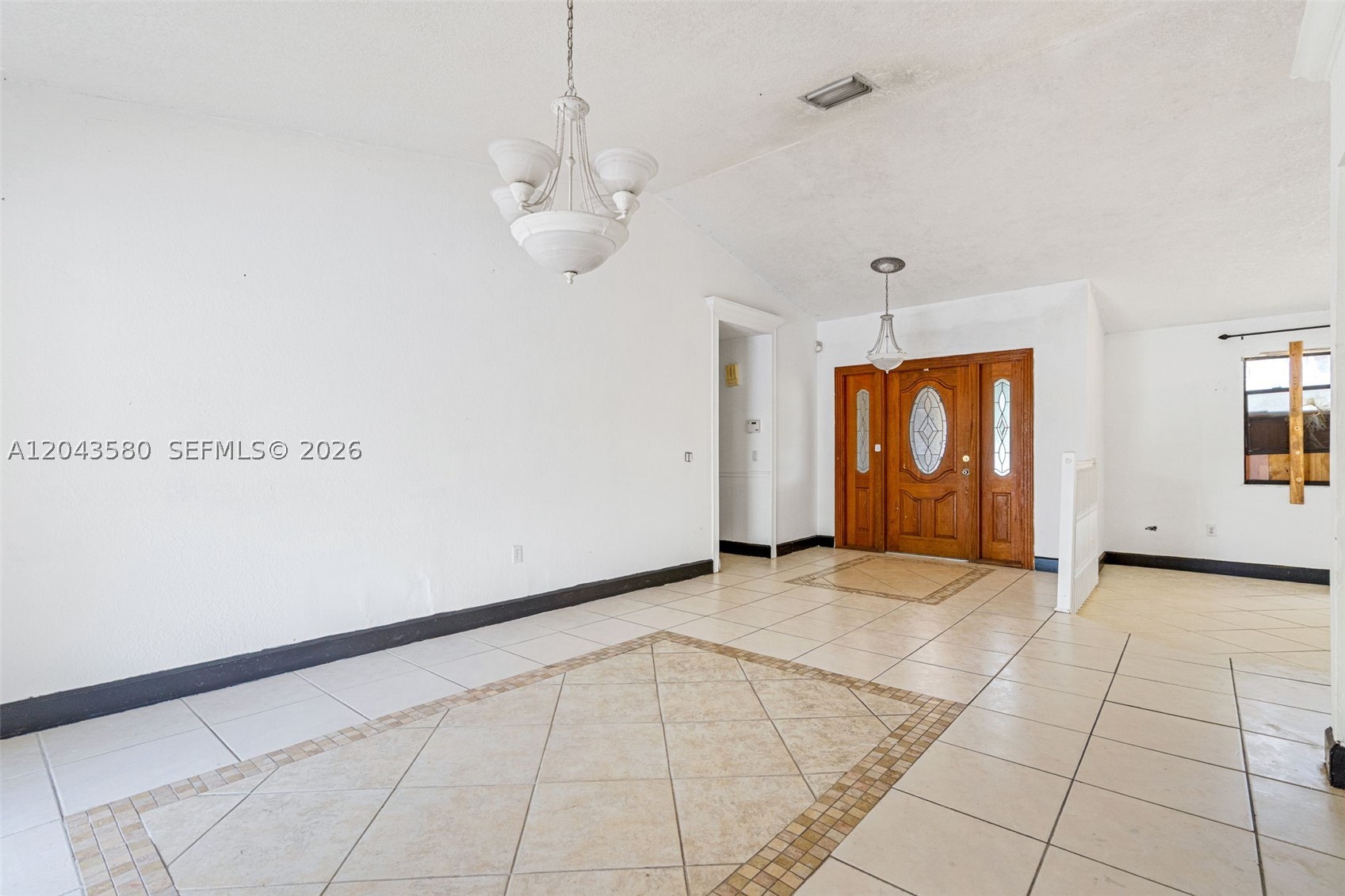 THE CEDARS ESTATES - Residential