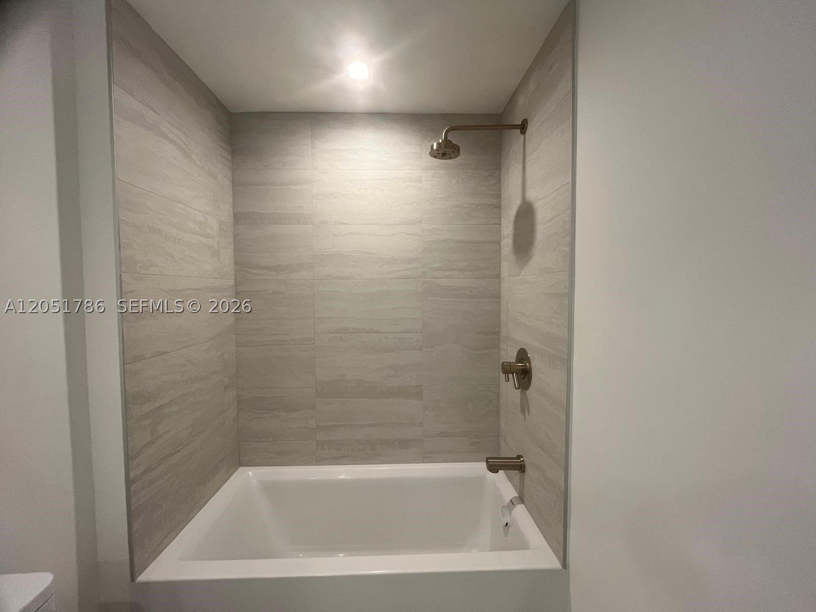 BRICKELL POINT - Residential Lease