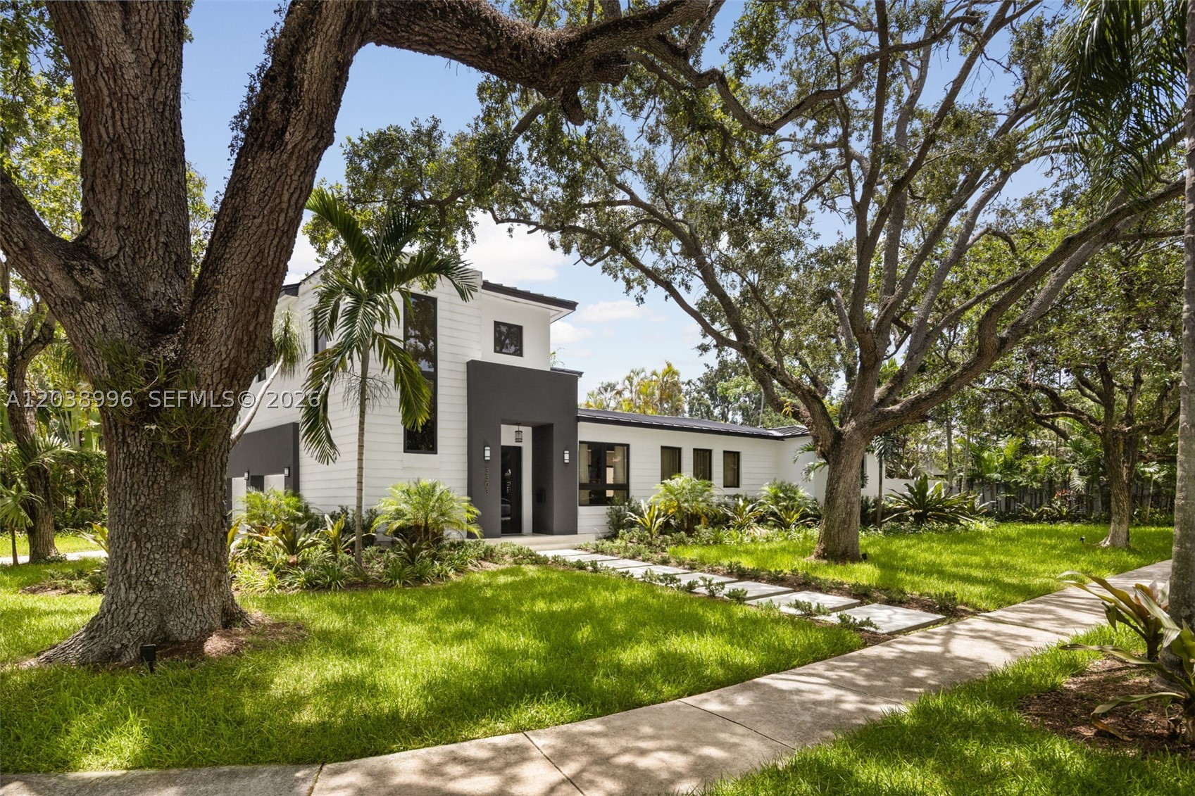 NATOMA MANORS - Residential