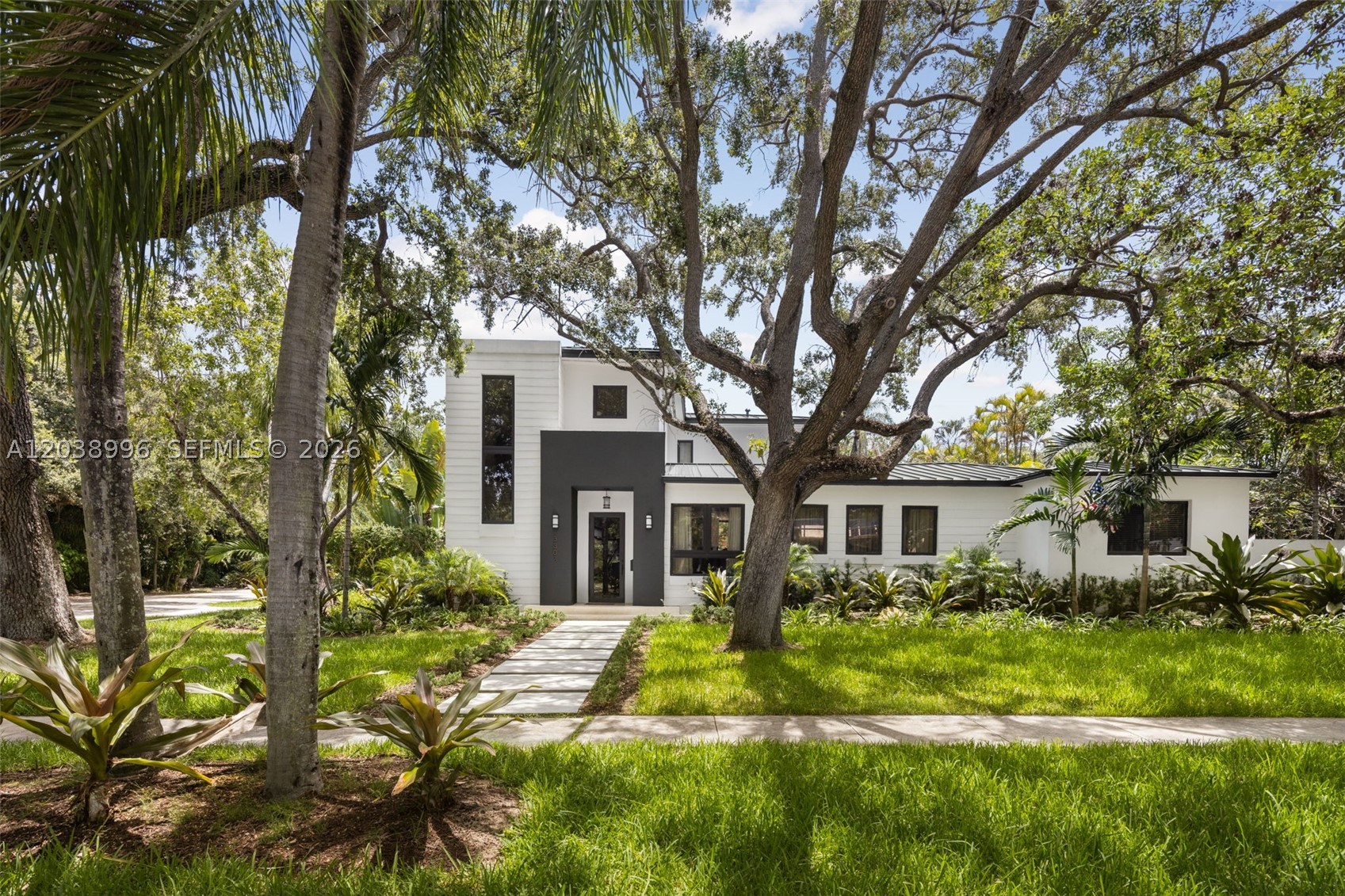 NATOMA MANORS - Residential