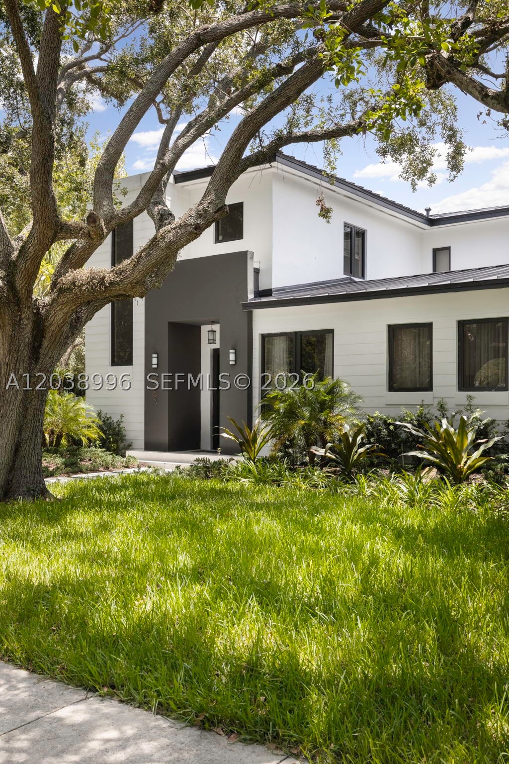 NATOMA MANORS - Residential