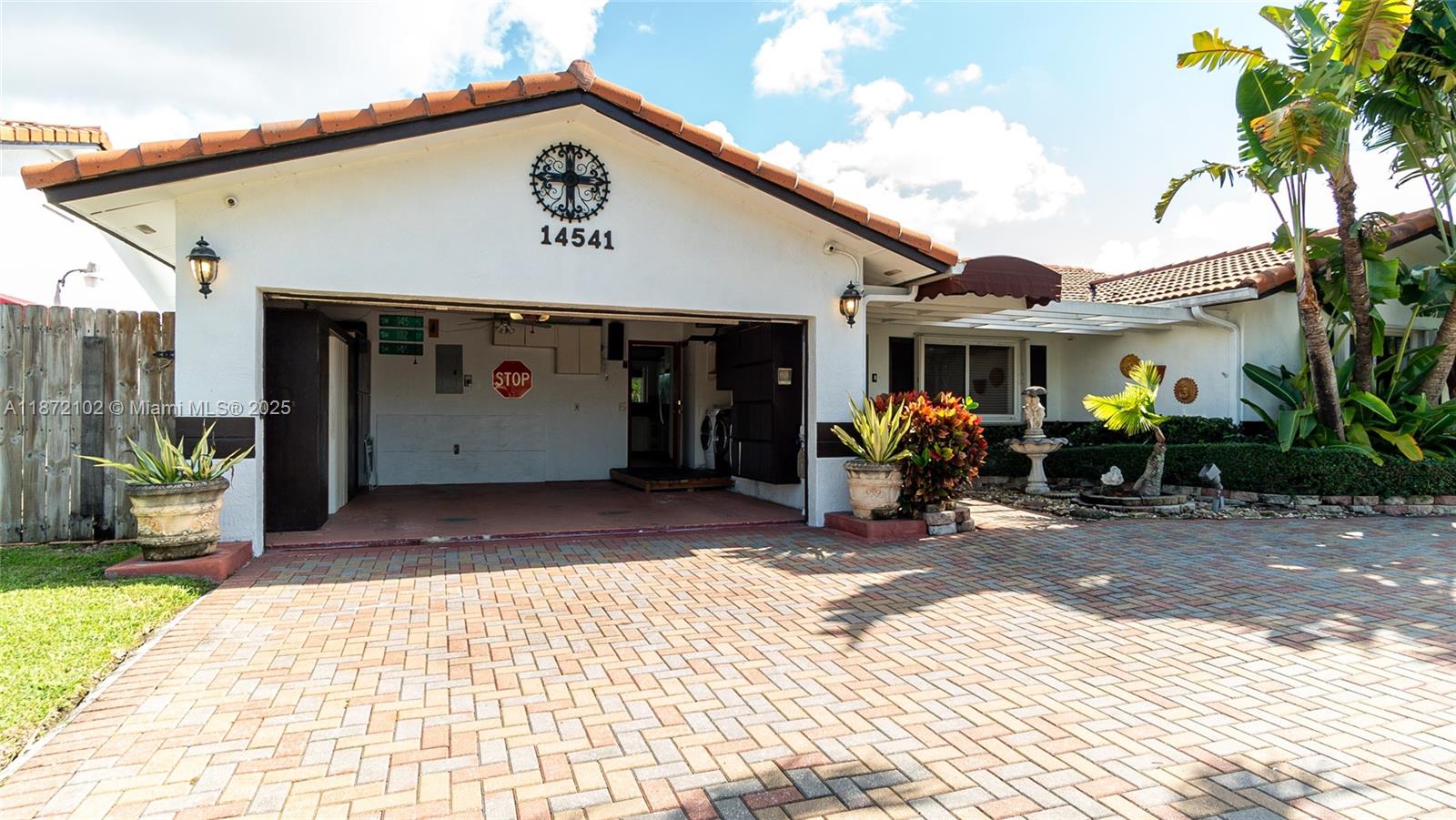 SUGARWOOD II SEC 1 - Residential Lease