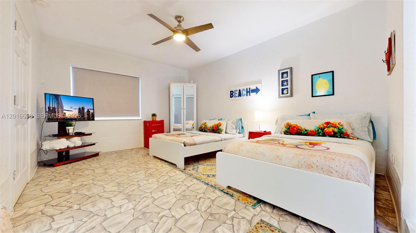 ALTON BEACH BAY FRONT RE- - Residential