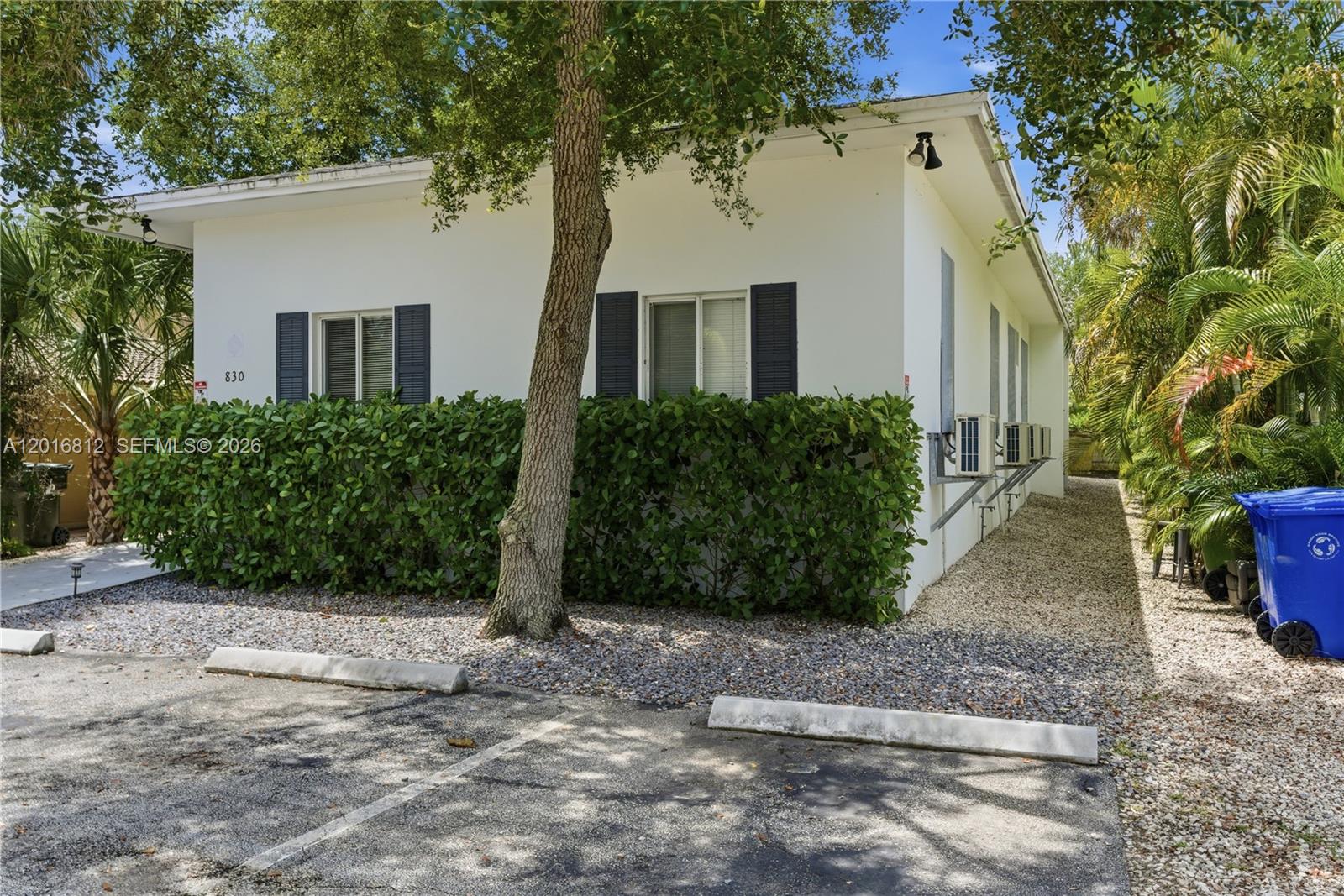 EVERGLADE LAND SALES CO - Residential Income