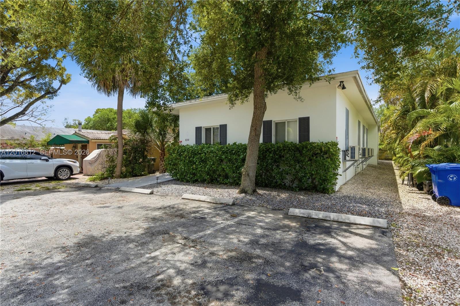 EVERGLADE LAND SALES CO - Residential Income