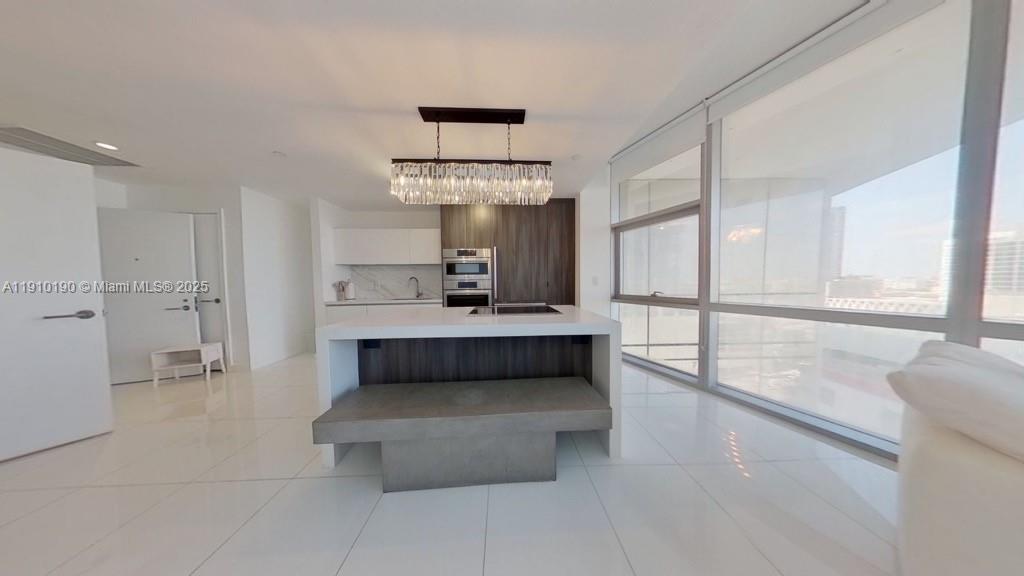 PARAMOUNT MIAMI WORLDCENT - Residential