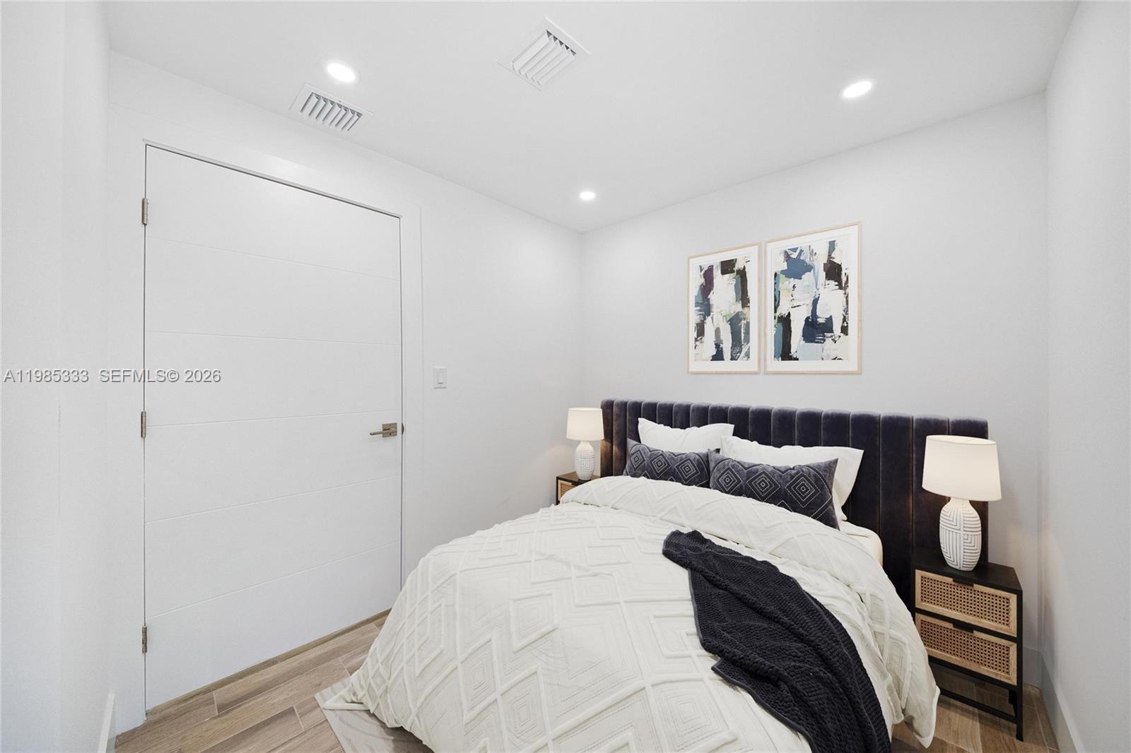 BUENA VISTA GARDENS EXTEN - Residential Lease