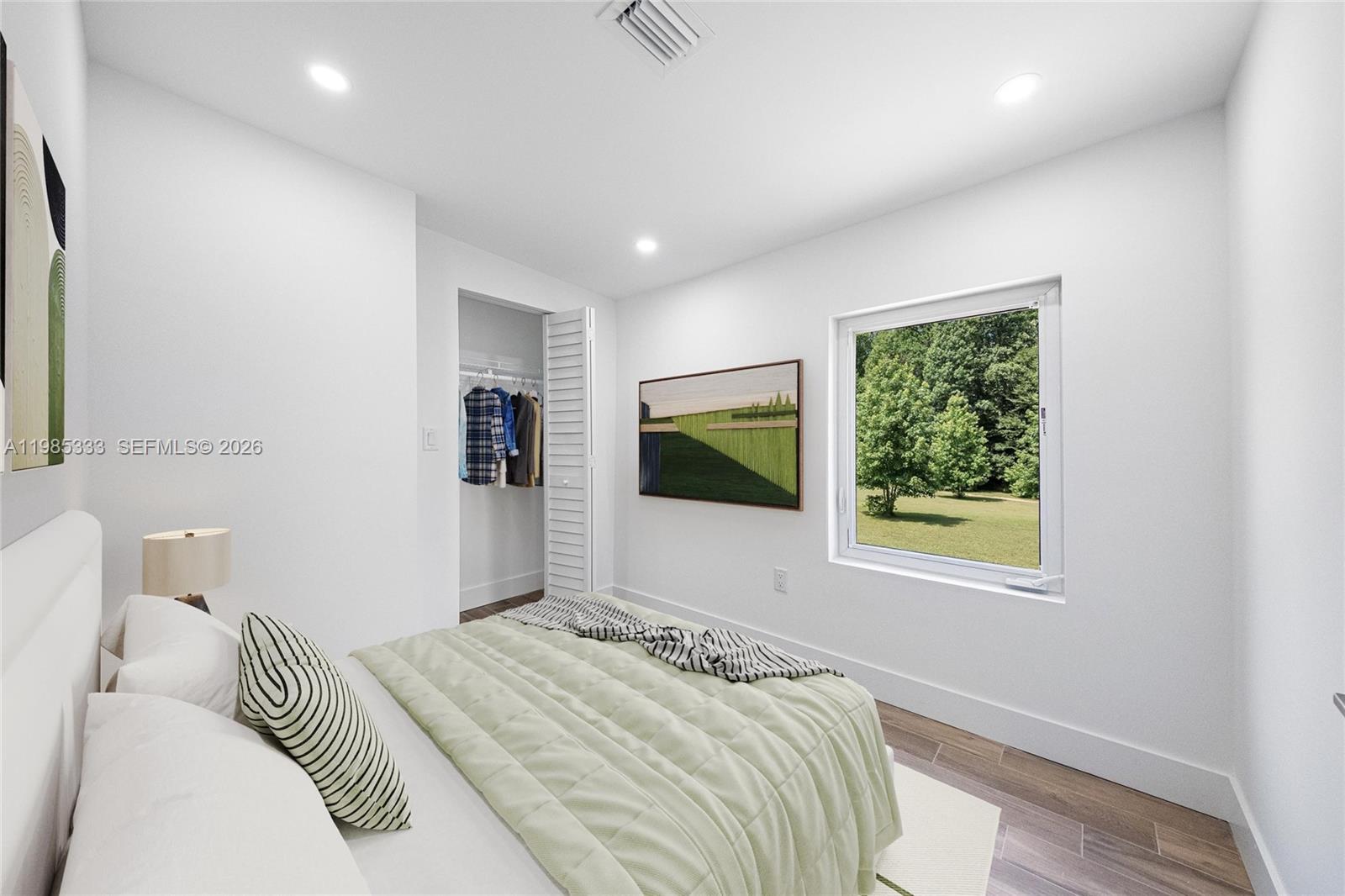 BUENA VISTA GARDENS EXTEN - Residential Lease