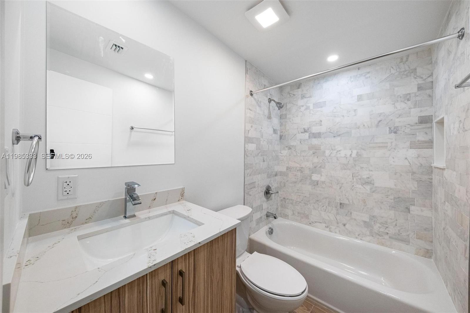 BUENA VISTA GARDENS EXTEN - Residential Lease