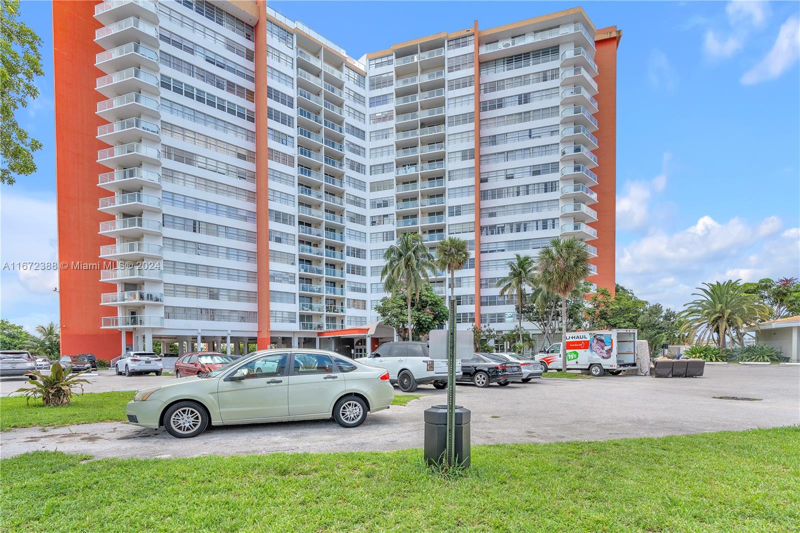 BUCKLEY TOWERS CONDO - EA - Residential