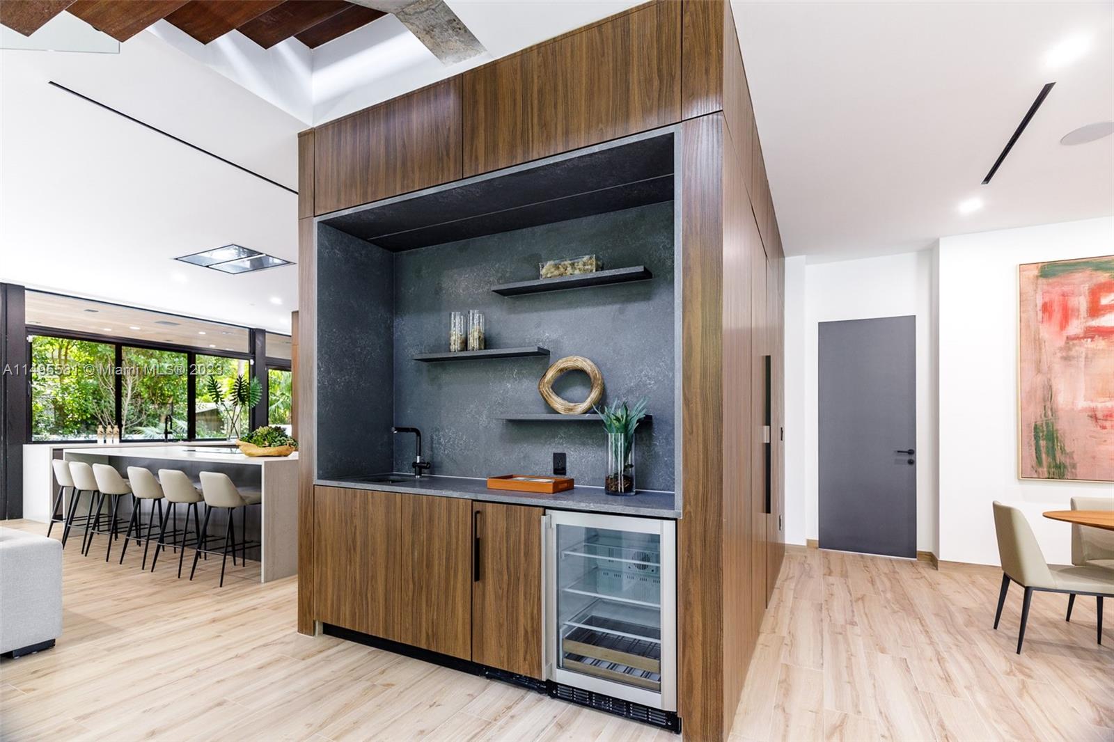 OCEAN VIEW HEIGHTS - Residential