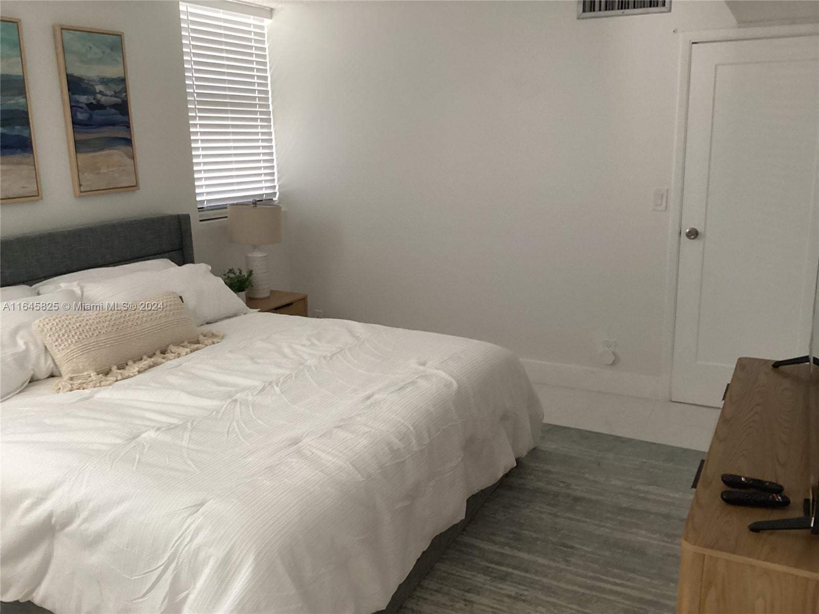 OCEANFRONT PLAZA CONDO - Residential Lease