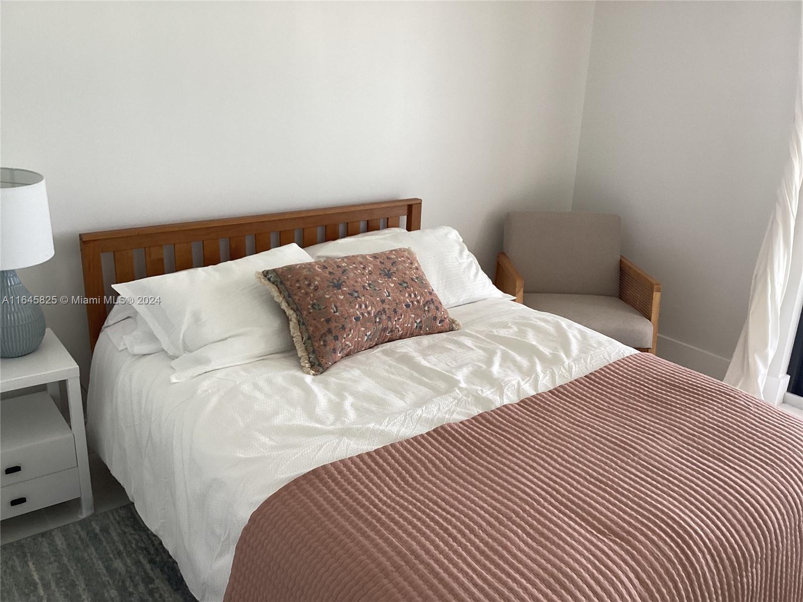 OCEANFRONT PLAZA CONDO - Residential Lease