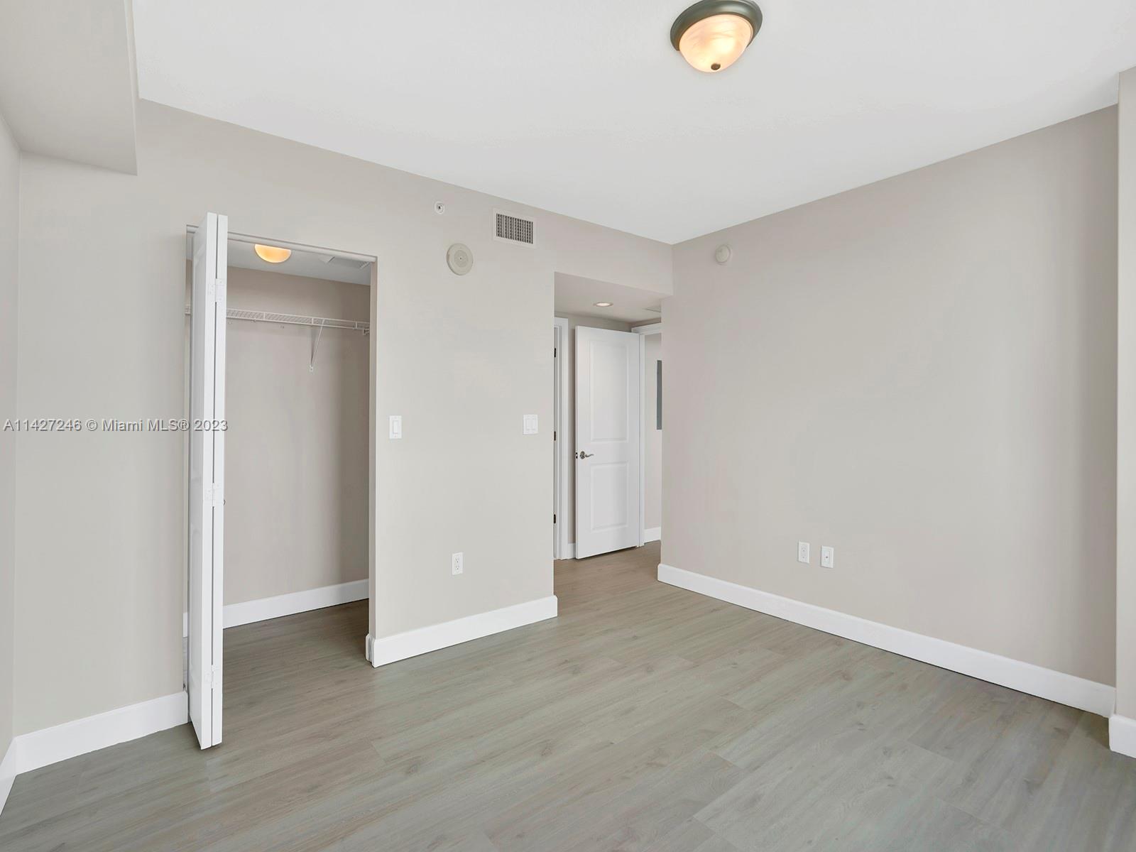 SYMPHONY NORTH CONDO - Residential Lease