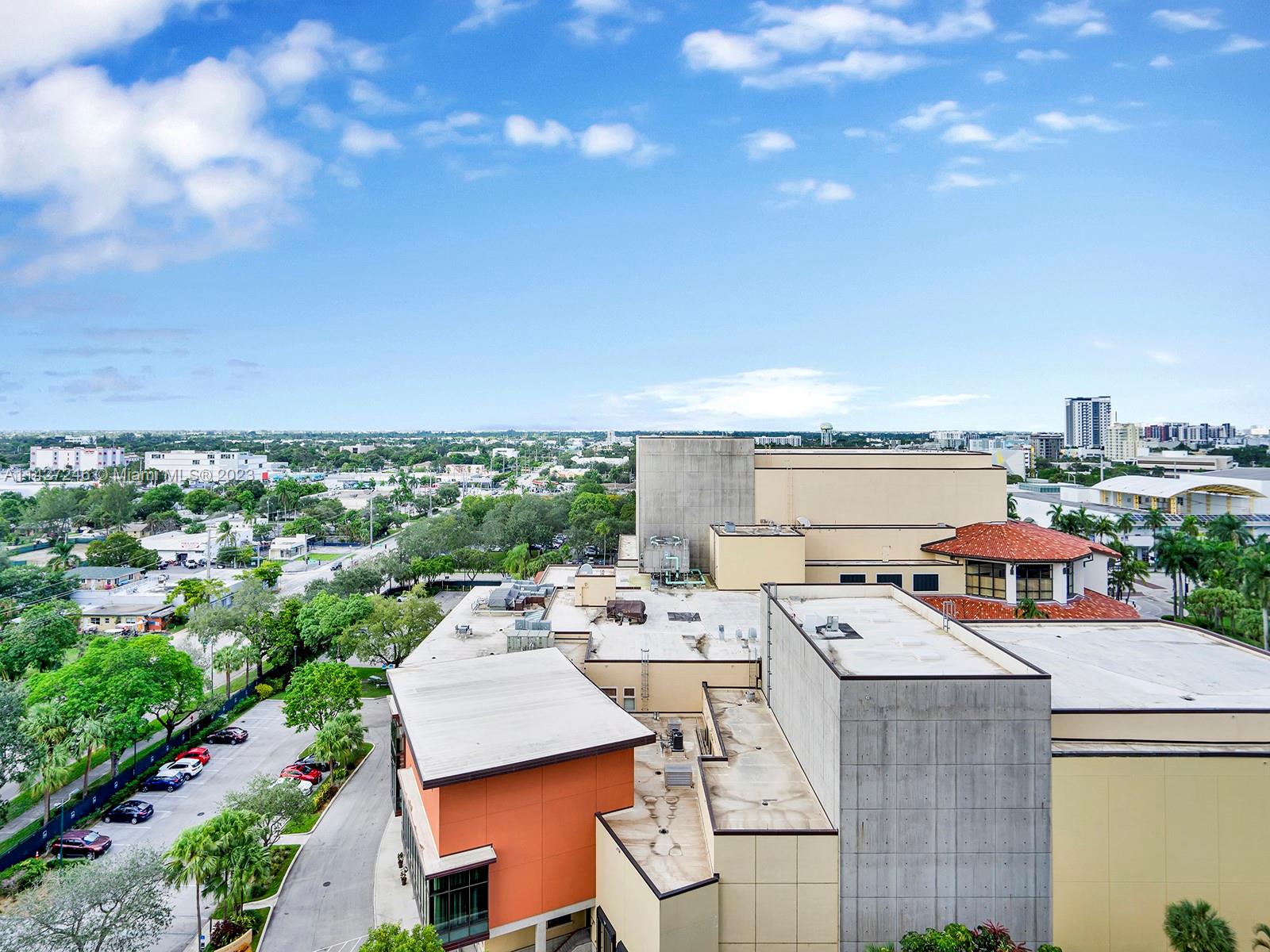 SYMPHONY NORTH CONDO - Residential Lease