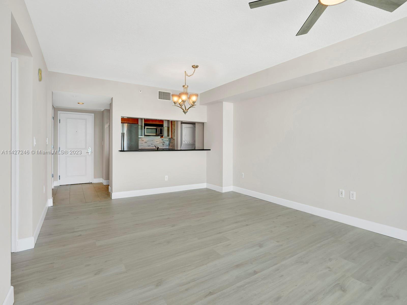 SYMPHONY NORTH CONDO - Residential Lease