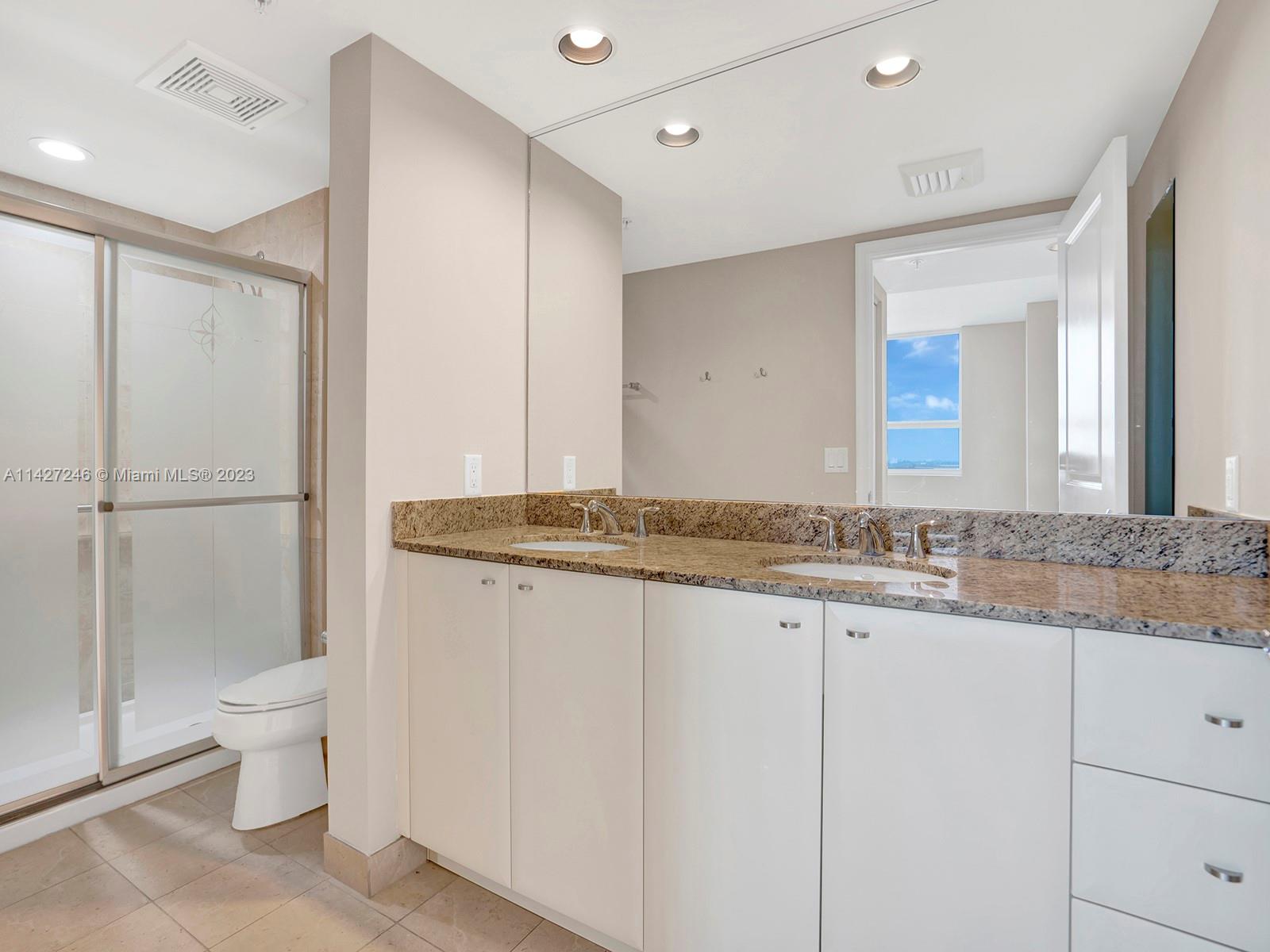 SYMPHONY NORTH CONDO - Residential Lease